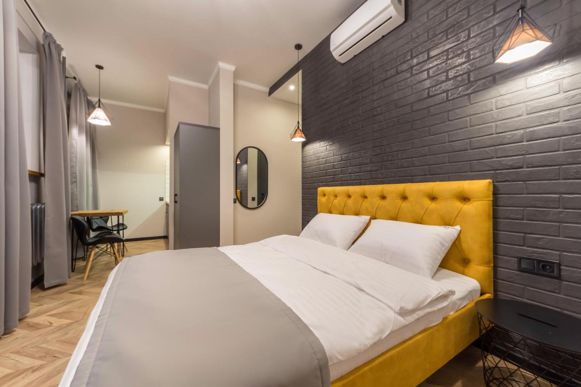 Central Apartments Maidan Area Киев Екстериор снимка